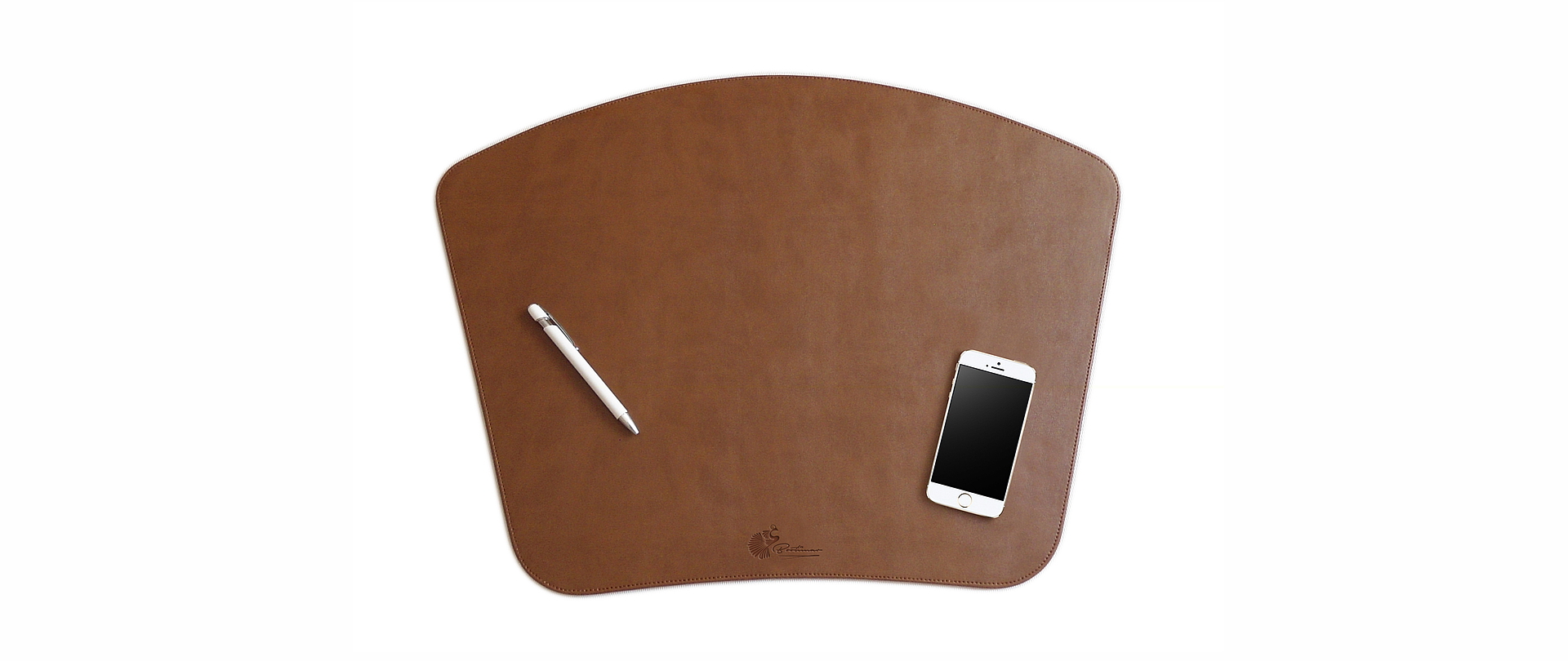 زیر دستی چرمی